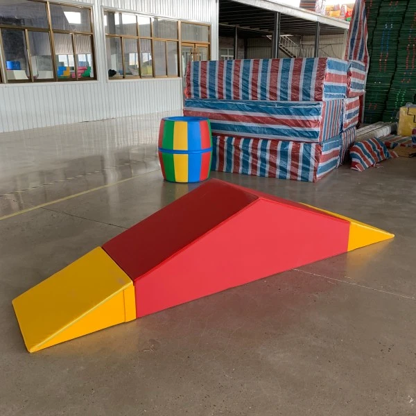 Trapezoidal Triangle Mat